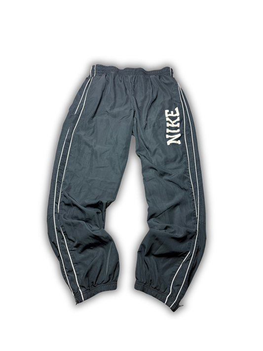 Nike Trackpants (L) - silvervintage