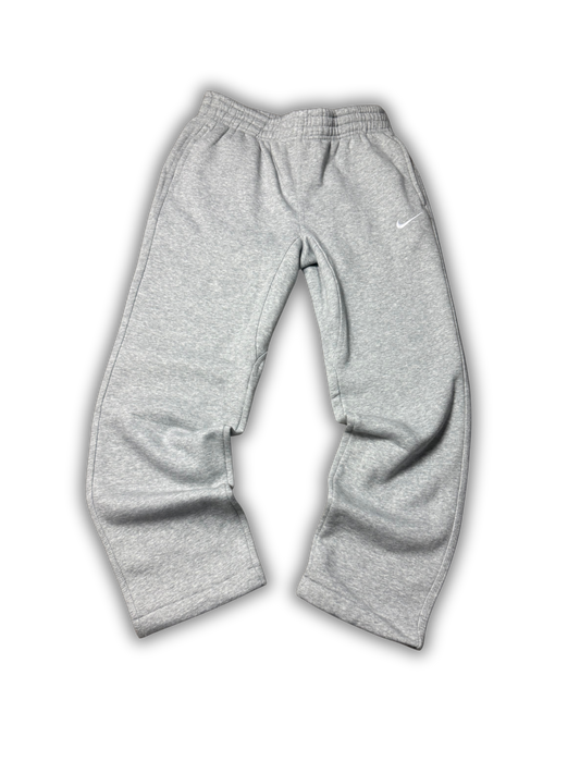 Nike Trackpants (M) - silvervintage