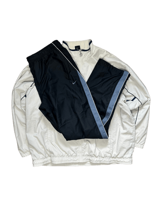 Nike Trainingsanzug (XL)